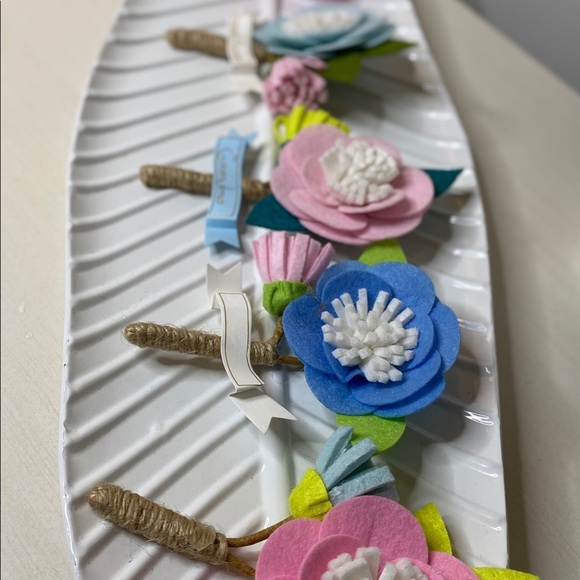 Baby Shower Felt Flower Corsages SET OF 4 Boutonnieres Keepsake Sprinkle Reveal - Picture 13 of 16